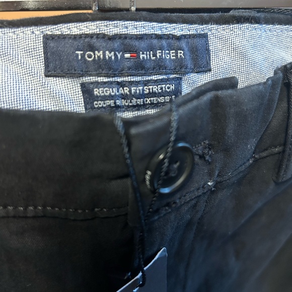 Men’s Tommy Hilfiger Stretch Regular Fit Pants - Picture 5 of 7